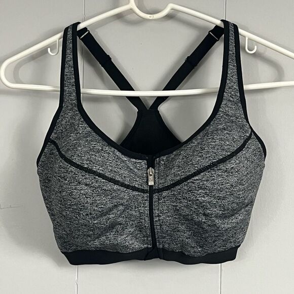 Victoria Secret VSX Knockout Black/Gray Front Zip Padded Sports Bra Size 34DDD - Picture 2 of 10